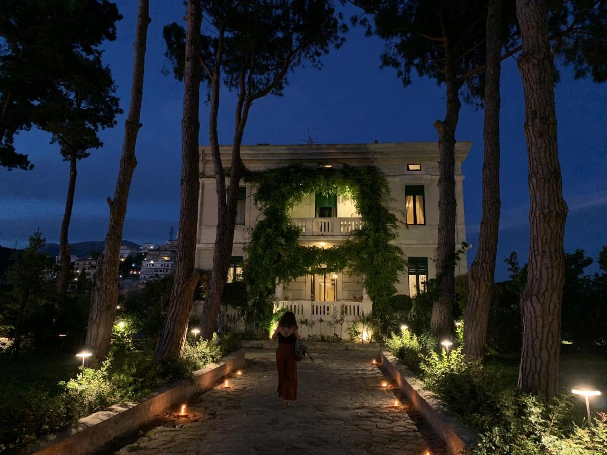 Villa Giordanelli 斯卡莱阿 外观 照片