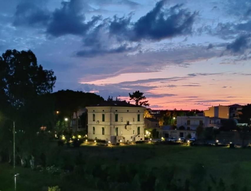Villa Giordanelli 斯卡莱阿 外观 照片
